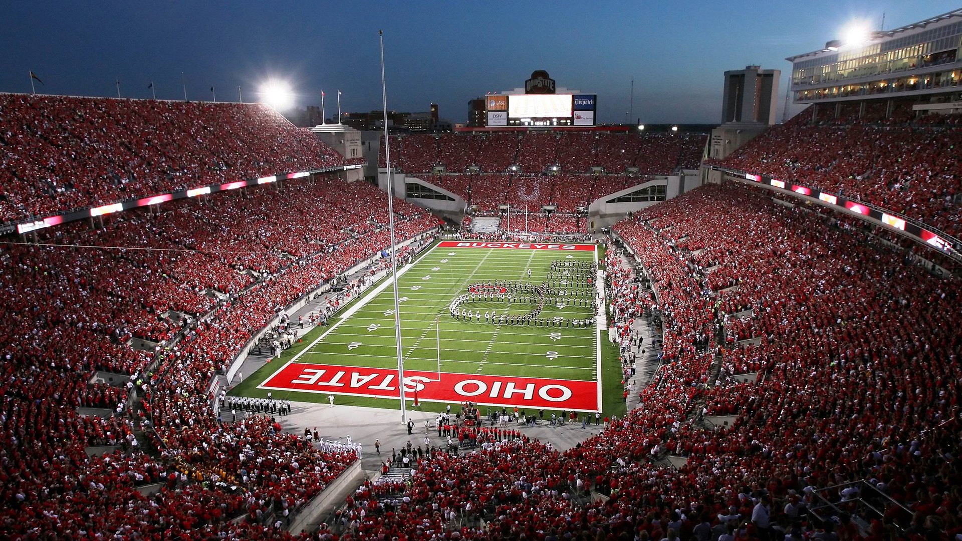 开云体育在线-“德甲豪强鏖战，实力展现令人震撼”，意甲豪强